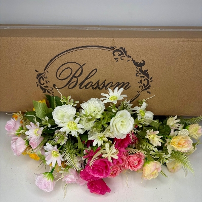 Rose & Daisy Bush 30cm