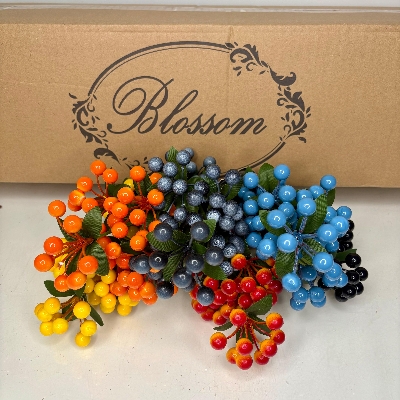 48 x Berry & Leaf Bush 30cm